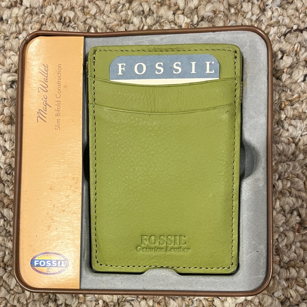 New Fossil Lime Green Leather Card Wallet In Original Box